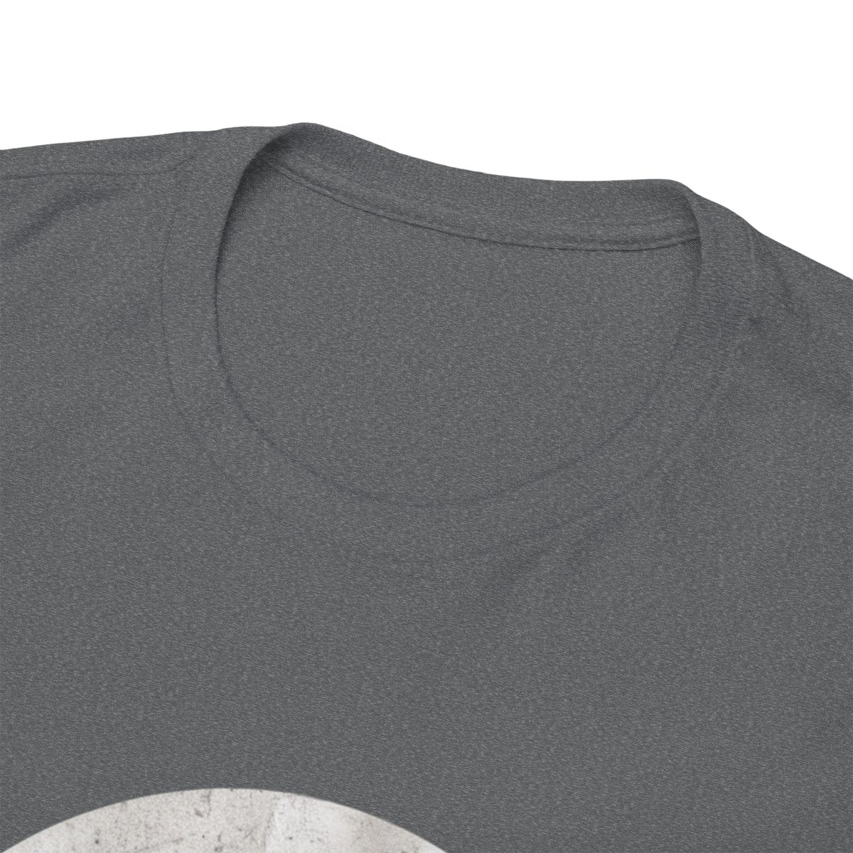 Mountain Sunset Graphic Tee – Nature-Inspired Outdoor Adventure Shirt